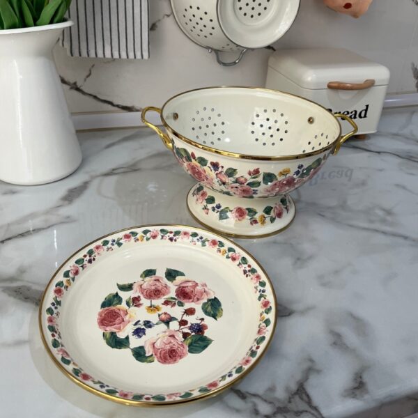 خرید آبکش لعابی و بشقاب وارداتی | فروشگاه گالری لبخند