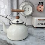 خرید کتری لعابی کیفیت عالی وارداتی حجم ۲/۵ لیتر