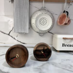 خرید ساعت رومیزی چوبی | فروشگاه گالری لبخند